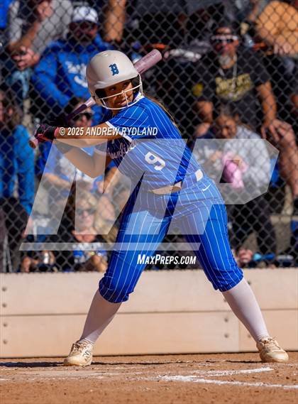 Thumbnail 2 in Legend vs. Broomfield (CHSAA 5A Final) photogallery.