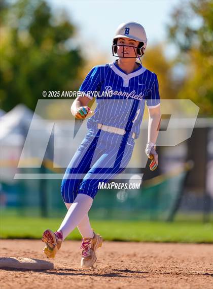 Thumbnail 1 in Legend vs. Broomfield (CHSAA 5A Final) photogallery.