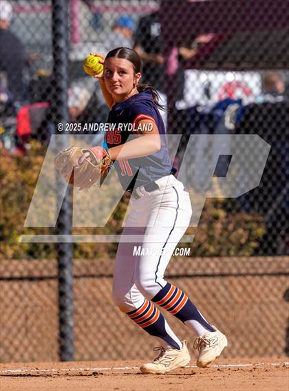 Thumbnail 2 in Legend vs. Broomfield (CHSAA 5A Final) photogallery.