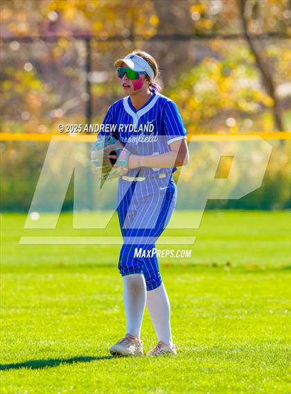 Thumbnail 2 in Legend vs. Broomfield (CHSAA 5A Final) photogallery.