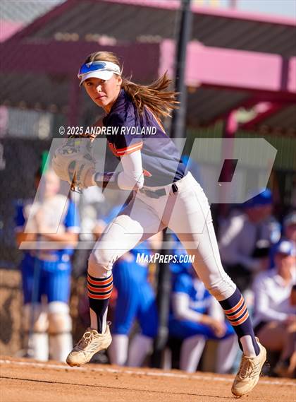 Thumbnail 2 in Legend vs. Broomfield (CHSAA 5A Final) photogallery.