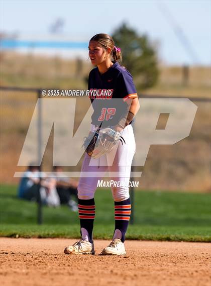 Thumbnail 3 in Legend vs. Broomfield (CHSAA 5A Final) photogallery.