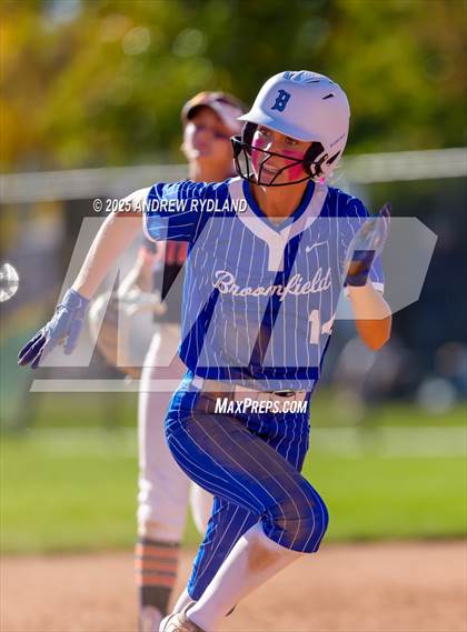 Thumbnail 2 in Legend vs. Broomfield (CHSAA 5A Final) photogallery.