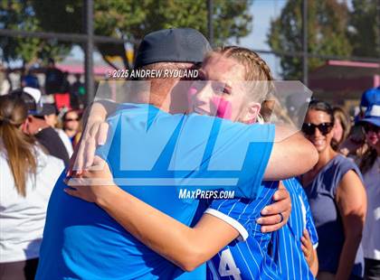Thumbnail 1 in Legend vs. Broomfield (CHSAA 5A Final) photogallery.