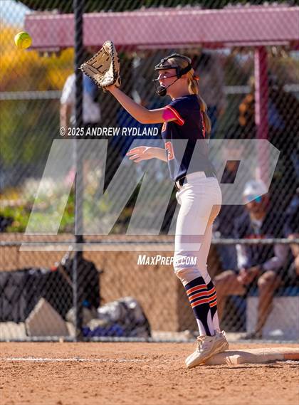 Thumbnail 3 in Legend vs. Broomfield (CHSAA 5A Final) photogallery.