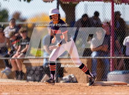 Thumbnail 2 in Legend vs. Broomfield (CHSAA 5A Final) photogallery.