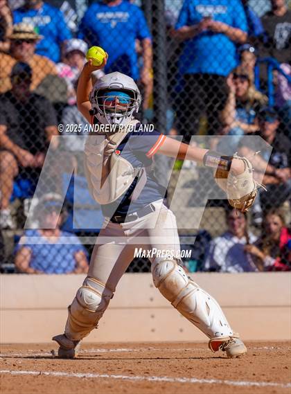 Thumbnail 3 in Legend vs. Broomfield (CHSAA 5A Final) photogallery.