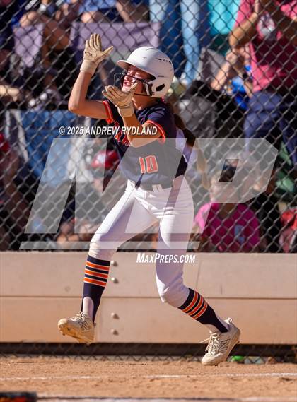 Thumbnail 2 in Legend vs. Broomfield (CHSAA 5A Final) photogallery.