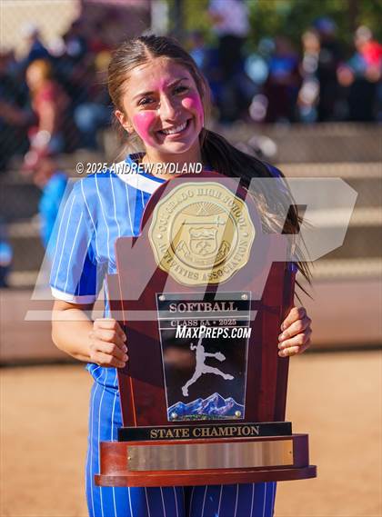 Thumbnail 1 in Legend vs. Broomfield (CHSAA 5A Final) photogallery.