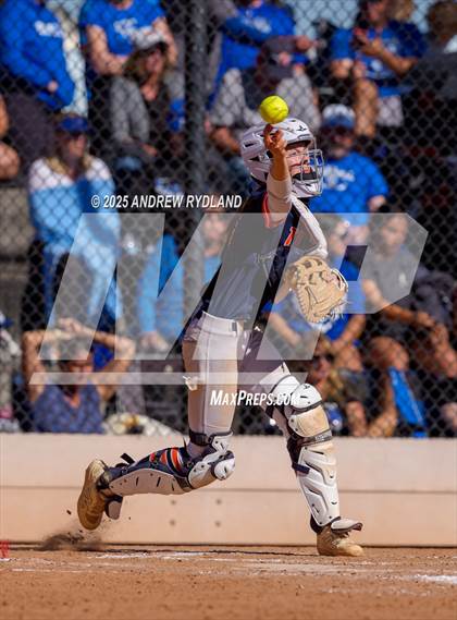 Thumbnail 1 in Legend vs. Broomfield (CHSAA 5A Final) photogallery.