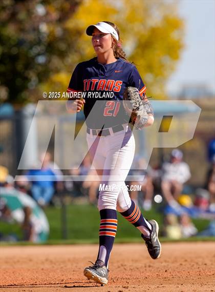 Thumbnail 2 in Legend vs. Broomfield (CHSAA 5A Final) photogallery.
