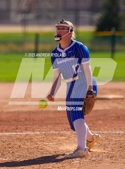 Thumbnail 3 in Legend vs. Broomfield (CHSAA 5A Final) photogallery.