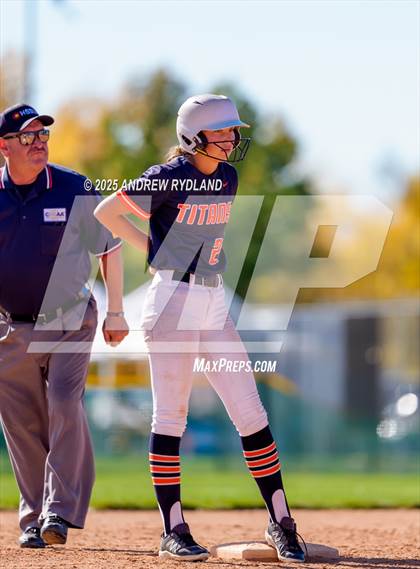 Thumbnail 1 in Legend vs. Broomfield (CHSAA 5A Final) photogallery.