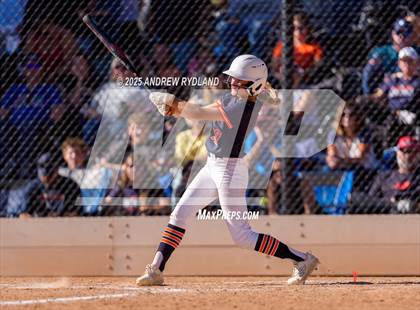 Thumbnail 2 in Legend vs. Broomfield (CHSAA 5A Final) photogallery.