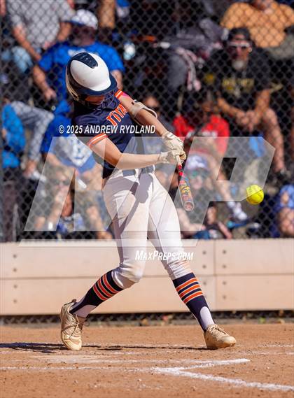 Thumbnail 2 in Legend vs. Broomfield (CHSAA 5A Final) photogallery.