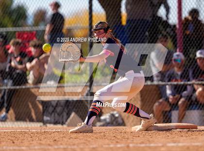 Thumbnail 2 in Legend vs. Broomfield (CHSAA 5A Final) photogallery.