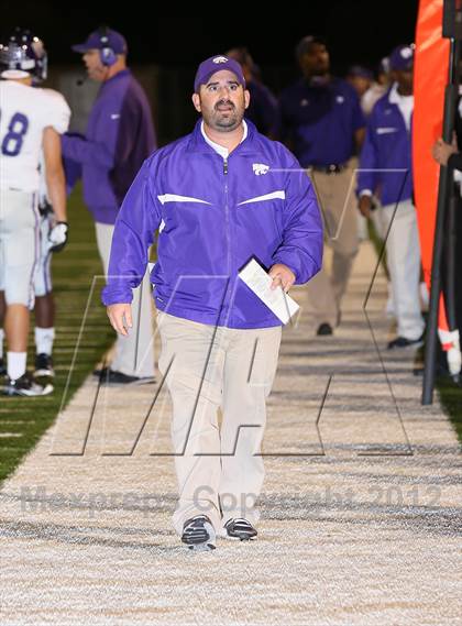 Thumbnail 1 in Angleton vs Friendswood (UIL 4A Division 1 Bi-District Playoff) photogallery.