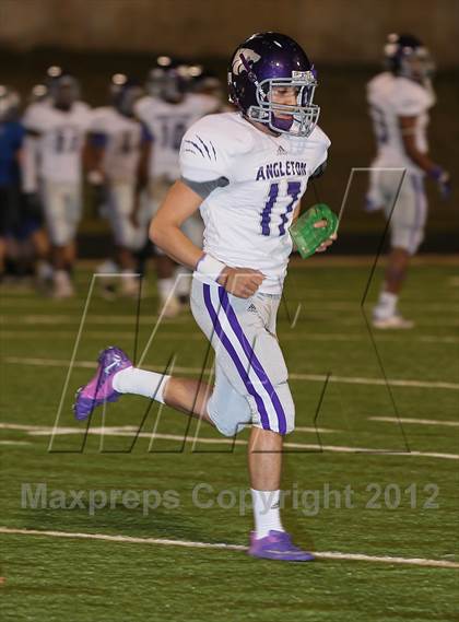 Thumbnail 1 in Angleton vs Friendswood (UIL 4A Division 1 Bi-District Playoff) photogallery.
