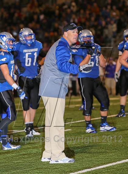 Thumbnail 2 in Angleton vs Friendswood (UIL 4A Division 1 Bi-District Playoff) photogallery.