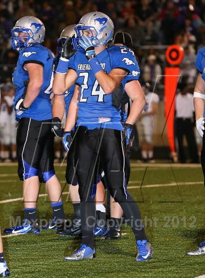 Thumbnail 1 in Angleton vs Friendswood (UIL 4A Division 1 Bi-District Playoff) photogallery.
