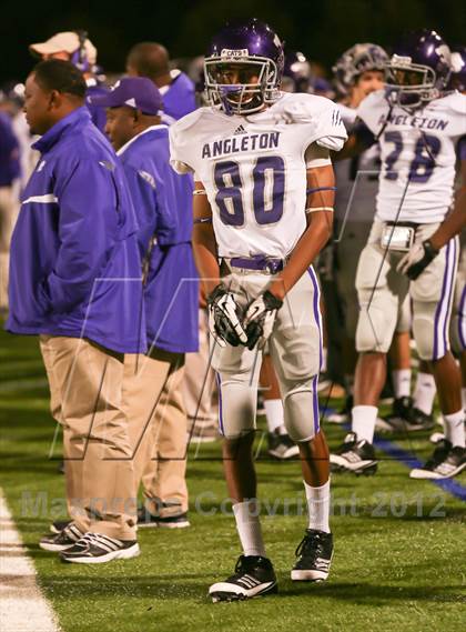 Thumbnail 1 in Angleton vs Friendswood (UIL 4A Division 1 Bi-District Playoff) photogallery.
