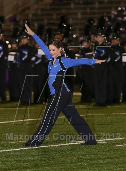 Thumbnail 2 in Angleton vs Friendswood (UIL 4A Division 1 Bi-District Playoff) photogallery.
