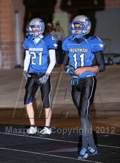 Thumbnail 1 in Angleton vs Friendswood (UIL 4A Division 1 Bi-District Playoff) photogallery.