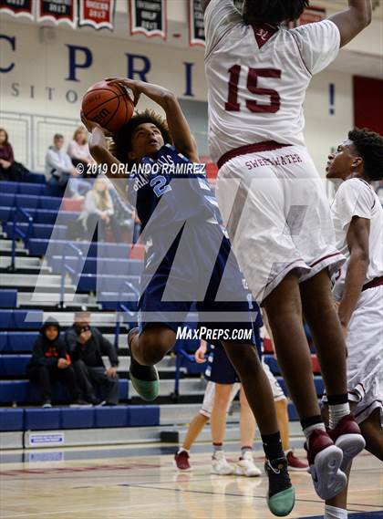 Thumbnail 1 in Sweetwater vs Granite Hills (East vs South Tournament) photogallery.