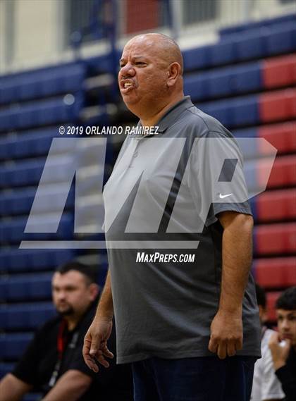 Thumbnail 2 in Sweetwater vs Granite Hills (East vs South Tournament) photogallery.