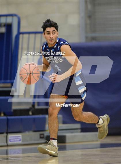 Thumbnail 2 in Sweetwater vs Granite Hills (East vs South Tournament) photogallery.
