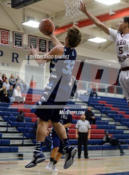 Thumbnail 3 in Sweetwater vs Granite Hills (East vs South Tournament) photogallery.