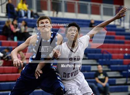 Thumbnail 3 in Sweetwater vs Granite Hills (East vs South Tournament) photogallery.