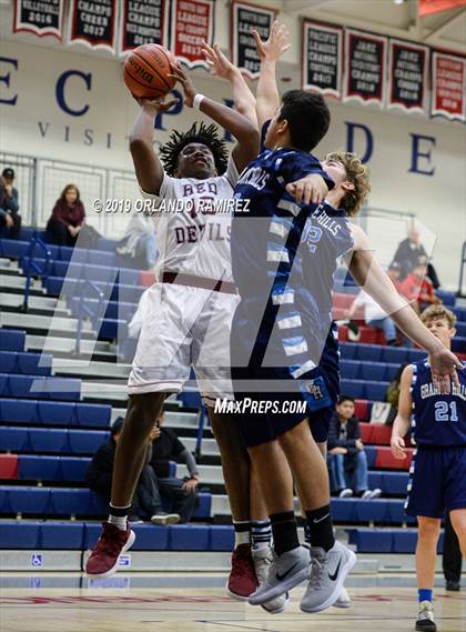Thumbnail 3 in Sweetwater vs Granite Hills (East vs South Tournament) photogallery.