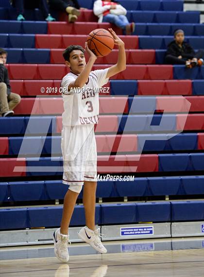 Thumbnail 2 in Sweetwater vs Granite Hills (East vs South Tournament) photogallery.