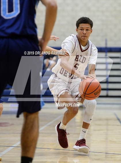 Thumbnail 1 in Sweetwater vs Granite Hills (East vs South Tournament) photogallery.
