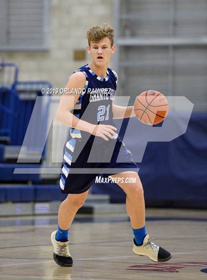 Thumbnail 2 in Sweetwater vs Granite Hills (East vs South Tournament) photogallery.