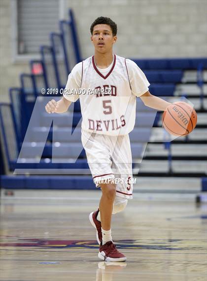 Thumbnail 1 in Sweetwater vs Granite Hills (East vs South Tournament) photogallery.