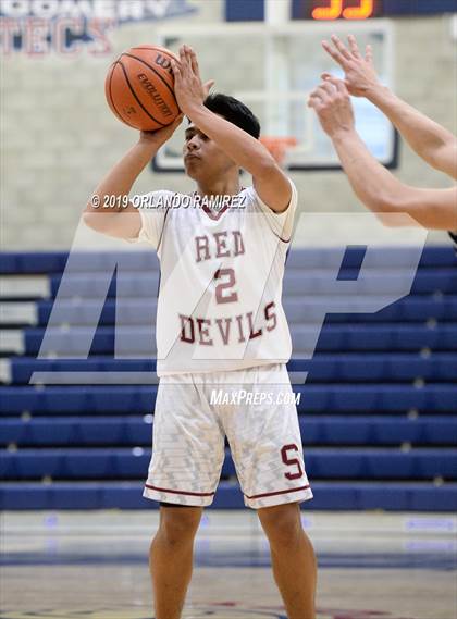 Thumbnail 3 in Sweetwater vs Granite Hills (East vs South Tournament) photogallery.