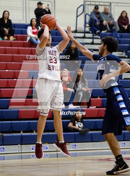 Thumbnail 3 in Sweetwater vs Granite Hills (East vs South Tournament) photogallery.