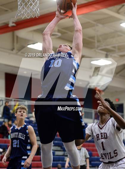 Thumbnail 2 in Sweetwater vs Granite Hills (East vs South Tournament) photogallery.