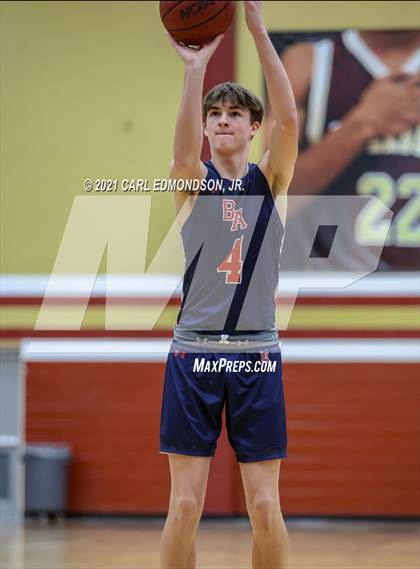 Thumbnail 1 in Brentwood Academy vs. Oakland photogallery.