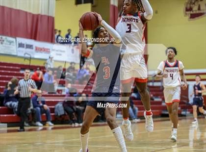 Thumbnail 2 in Brentwood Academy vs. Oakland photogallery.