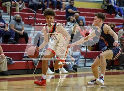 Thumbnail 2 in Brentwood Academy vs. Oakland photogallery.