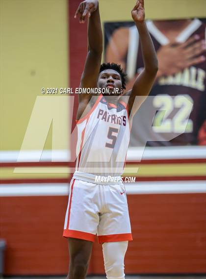 Thumbnail 3 in Brentwood Academy vs. Oakland photogallery.