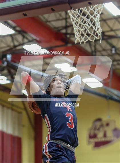Thumbnail 1 in Brentwood Academy vs. Oakland photogallery.