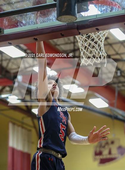 Thumbnail 1 in Brentwood Academy vs. Oakland photogallery.