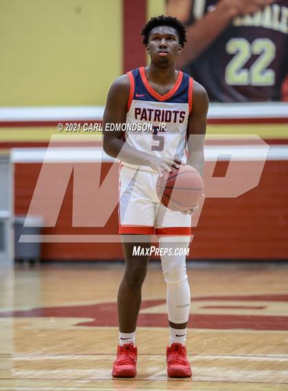 Thumbnail 1 in Brentwood Academy vs. Oakland photogallery.