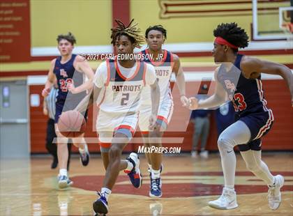 Thumbnail 2 in Brentwood Academy vs. Oakland photogallery.