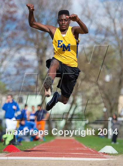 Thumbnail 3 in Nassau Conference I Tri-Meet photogallery.