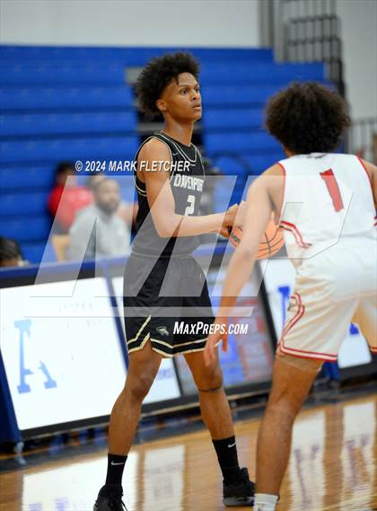 Thumbnail 2 in East River vs Davenport (14th Annual Earl Graham Metro vs Florida Challenge) photogallery.